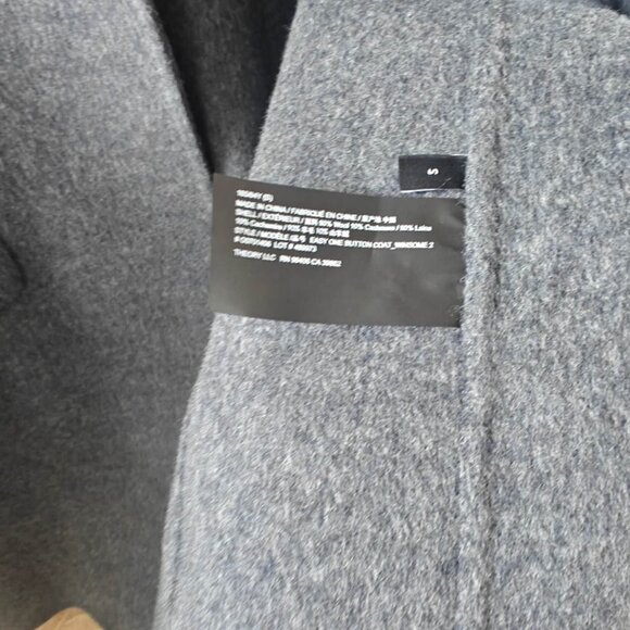 Theory easy one button coat Double-Face Wool-Cashmere in Grey - Picture 8 of 8